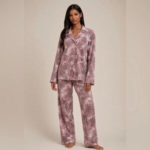 Skims - Women's Pink Leopard Print Pajama Pant  Set